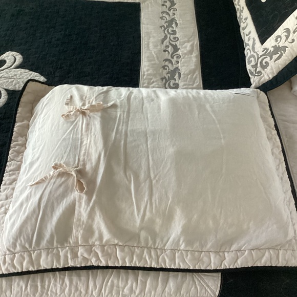 Donna Sharp Fleur-Di-Lis Quilt Bedding Set - Full - Picture 6 of 13